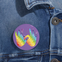 Charger l'image dans la galerie, Pin's violet "Solidarité" en langue des signes (10 pièces)