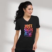 Charger l'image dans la galerie, T-shirt unisexe col V "Just Sign It" 2
