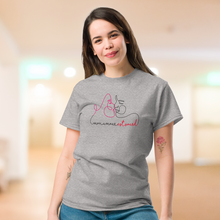 Charger l'image dans la galerie, T-shirt unisexe "Mon amour est sourd" 1