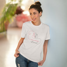 Charger l&#39;image dans la galerie, T-shirt unisexe - &quot;Mon amour est sourd&quot; 3
