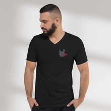 Charger l'image dans la galerie, T-shirt unisexe col V "I love you" en langue des signes
